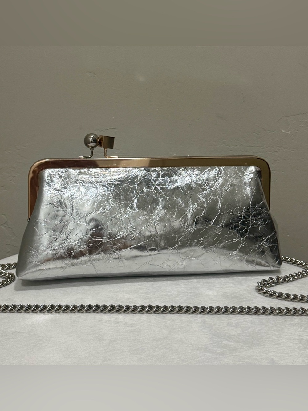 Silver Wrinkled Leather Handmade Unique Kisslock Frame Bag, Large Size Clutch